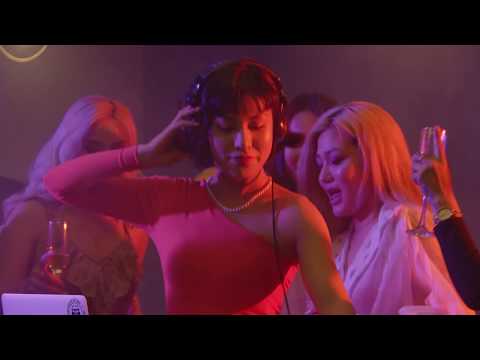 Та хязгааргүй ХӨГЖИМ сонсмоор байна уу?