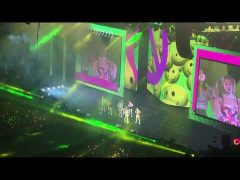 190629 TWICELIGHTSINMANILA "LIKE OOH-AHH, TT, FANCY"