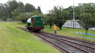 preview picture of video 'Scunthorpe Brake Van Tour - Saddle Tank 1438 arrives'