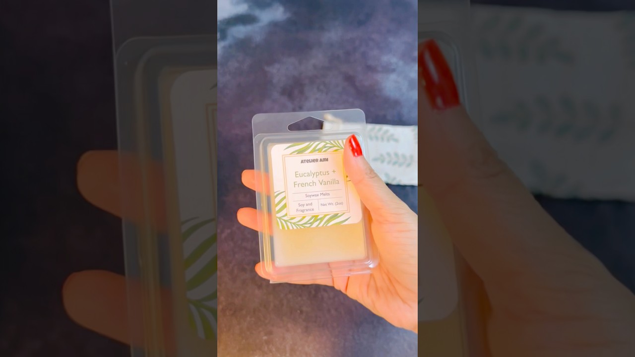 Handmade Soy Wax Melts | Eucalyptus + French Vanilla Fragrance #candlemaking #shorts #waxmelts #diy