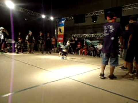 ADR.CREW vs. FURIA BREAK BOTY BRAZIL 2011