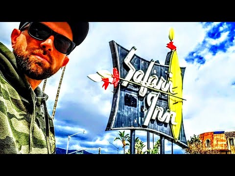 Inside the TRUE ROMANCE Motel (Yes, That One)