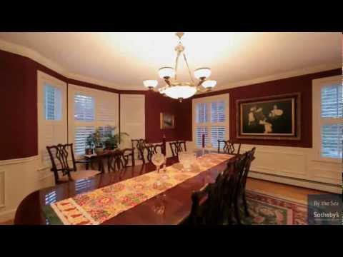 Beverly Farms Colonial with Roof Deck Ocean Views