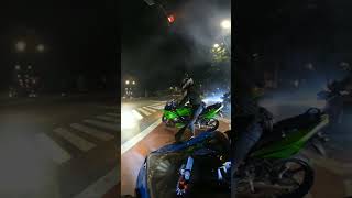 Download lagu ZX25R vs NINJA RR 150 kewalahan 🤭 mp3 Download lagu ZX25R vs NINJA RR 150 kewalahan 🤭 mp3