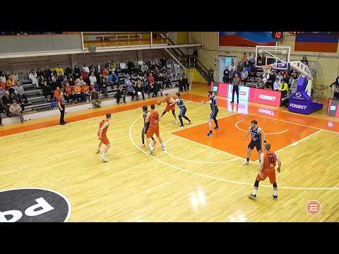 Мимо, мимо, мимо кольца. Баскетболисты «Темп-СУМЗ» проиграли соперникам из «Динамо» Приморского края