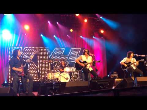 KISS - Kissin Time Acoustic San Manuel Casino 7-23-2015
