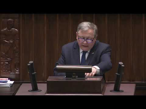 Jan Kilian przypomina o Katyniu: osobista strata i pamięć