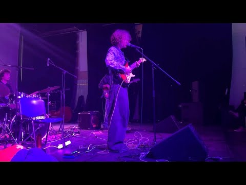 Play Video Youtube Video