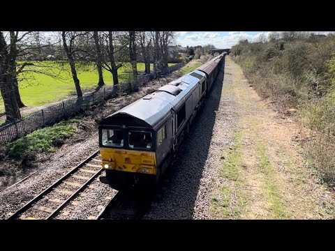 Harborough station class 66 66305 6M45 water train DOLLANDS MOOR to Daventry Int RFT RECEP 7/4/23