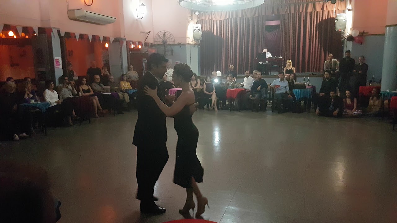 MAGDALENA GUTIERREZ y GERMAN BALLEJO en Viva La Pepa! Milonga (2/3)