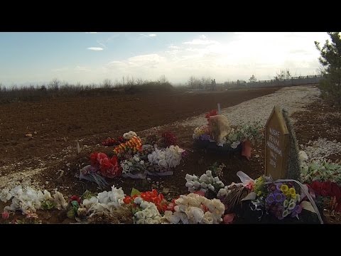 Ferrat mbulojnë gjysmën e hapësirës së varrezave të Deçanit