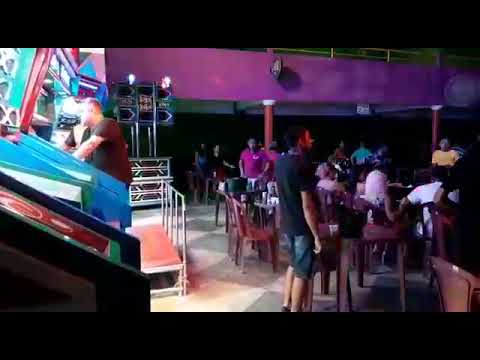 dj,Betinho Carvalho no club da saudade tocando no fusquinha a reliqui retrato sabado 07/08/2021