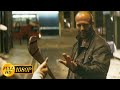 Jason Statham beat up car robbers / Blitz (2011)