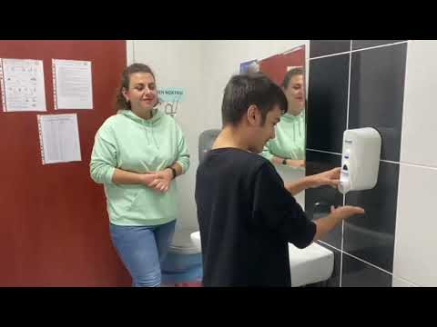 Washing Hands_3