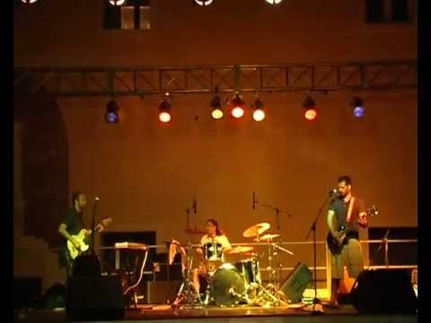 Rupert and the Synth Bassolino - Katsuni LIVE 07.2010
