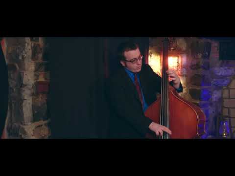 Louis Pettinelli Entertainment video.