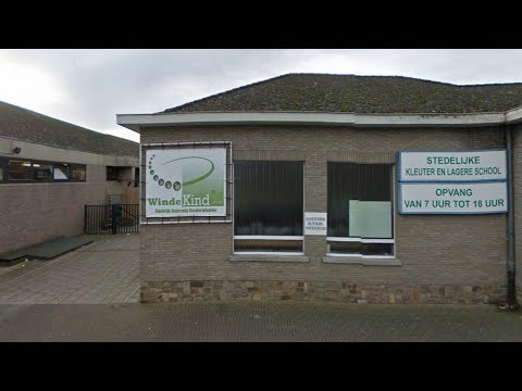 Carnaval Ninove 2017 -  Prins Werner bezoekt school te Denderwindeke