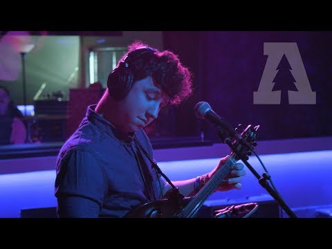 Honeysuckle - Canary | Audiotree Live