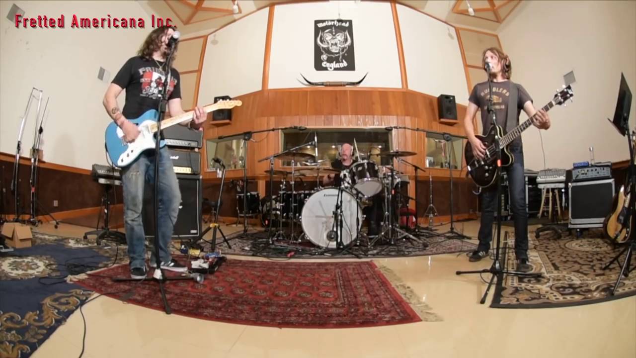 The Knack's My Sharona cover by Phil X (Bon Jovi) and The Drills - YouTube