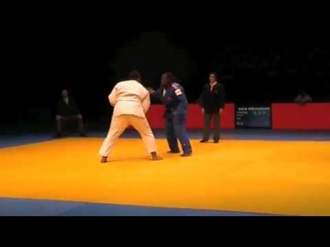 Emilie Andéol, championne de France de judo + 78 kg 2012