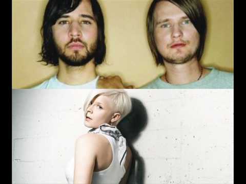 Röyksopp ft. Robyn - The Girl and the Robot [HQ]