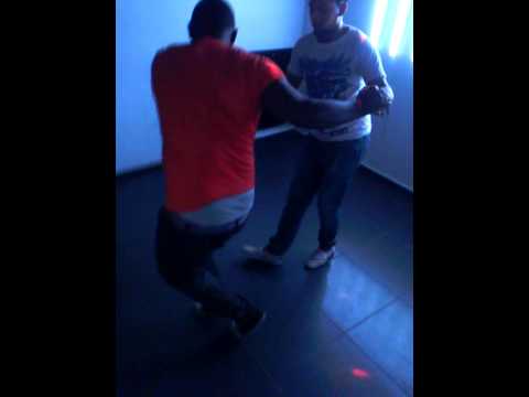 elumilde la salsa y bladi la salsa metiendo mano en villa