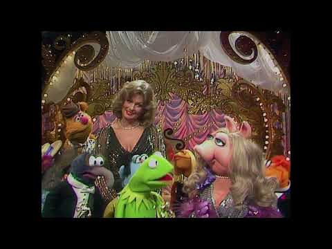 The Muppet Show - 412: Phyllis George - Curtain Call (1979)