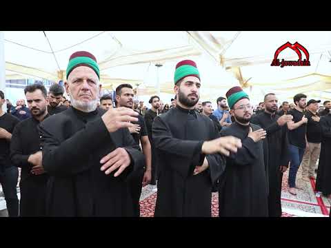 ⁣في بيت صاحب الزمان سامراء ممثلية المرجعية وجند العتبات ومنها الكاظمية يحييون عاشوراء بمراسمه المهيبة