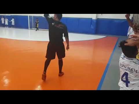 Futsal - CHUTE DE LONGE JOGANDO PELO GREMETAL
