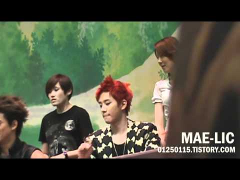[Fancam] 110702 Junho 2PM at Hands up Fansigning Incheon