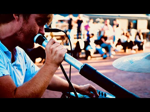 Reinhardt Buhr Live Looping with a Boss RC-505 (Remake of my Viral Video)