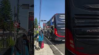 Download lagu TUGAS UAS BISNIS KREATIF Selfiana 130122053 mp3