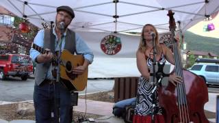 Honey Don't plays "Grapes on the Vine" at Silver Star Cafe, 8-02-13