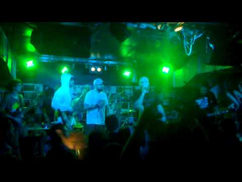 SPENS & SKRE4 & DJ STANCHO - Pisna mi - Live @ Stroeja, Sofia
