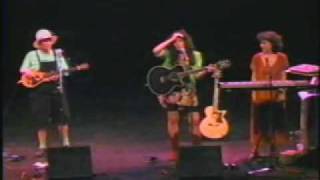 The Roches - Daniel - McCarter Theatre, Princeton NJ 6-22-91