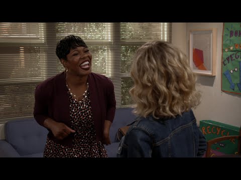 Jean Gets a New Job - Call Your Mother