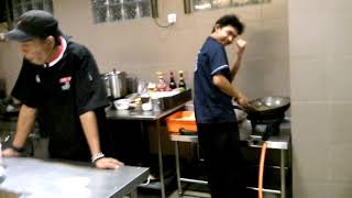 Download lagu ngopi doeloe sangkuriang ( lalieur ) mp3