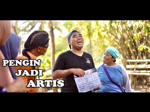 pengin-jadi-artis-pak-bhabin-polisi-motret