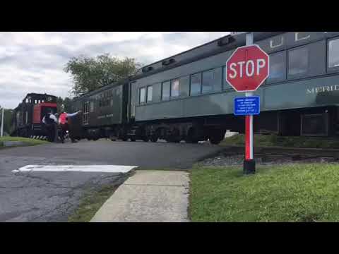 2 GE 80 Ton Locomotives On The Valley Railroad 2019