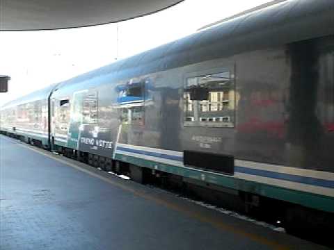 EN 227 Paris Bercy-Roma Termini (Firenze SMN 14-07-2011)