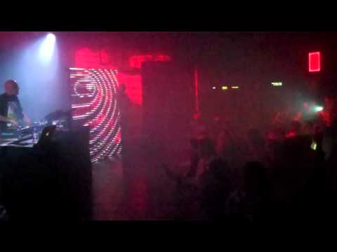 Chris Kaeser drops his bootleg of Who's in the house vs One