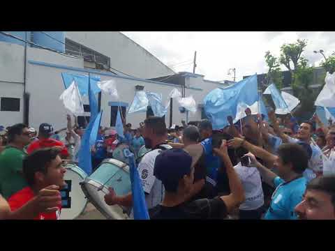 "Temperley vs San lorenzo | Como se planta y se la aguanta la banda de temperley" Barra: Los Inmortales &bull; Club: Temperley