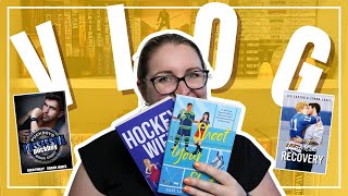 hockey's back! . romance reading vlog