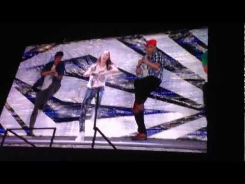 121125 BoA - ONLY ONE (ft.SHINEE TAEMIN) @ SMTOWN LIVE WORLD TOUR III IN BANGKOK