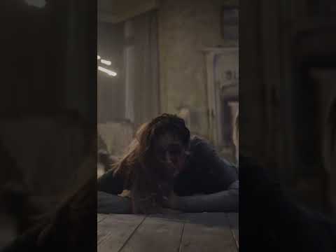 EVIL DEAD: EN LLAMAS Tráiler Oficial Español Latino (2026)