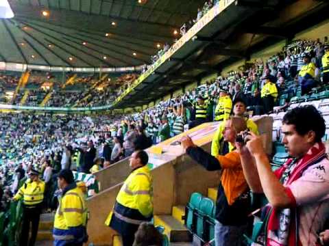 Celtic - FC Utrecht sfeer13.mp4
