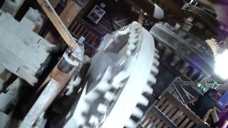 preview picture of video 'Zaanse Schans, Paint Mill 'De Kat''