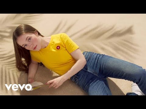 Sigrid – Strangers (Official Video)