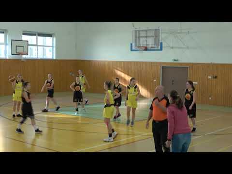 Tišnov - BK Vyškov U17 dívky 18.11.2018 (1.záp. 49:56)