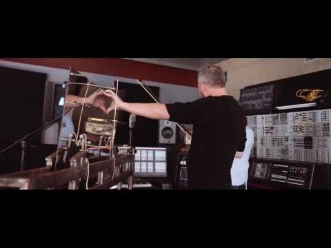 Thumbnail for Up Close: Que Lastas - Charlie Clouser by Charlie Clouser